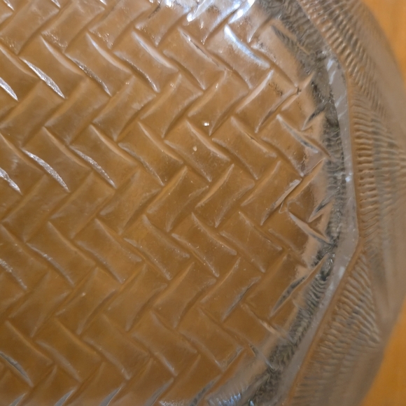 Vintage Glass Serving Bowl Mid 90s Basket Weave Textured Pattern - Picture 4 of 5